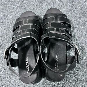 Soda Elegant Black Woven Sandals